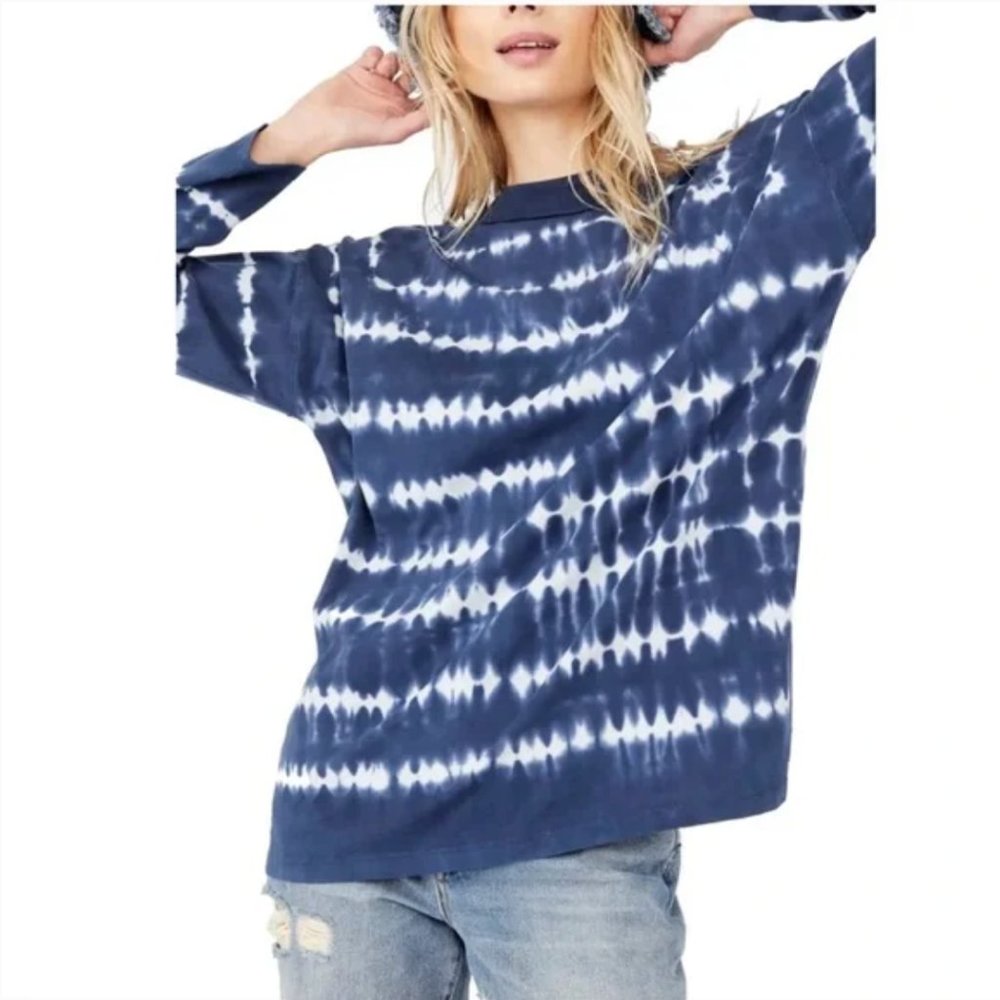 Free People Blue and White Tie-Dye Long Sleeve Tee